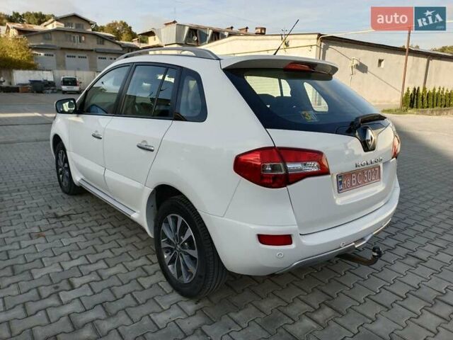 Білий Рено Колеос, об'ємом двигуна 2 л та пробігом 187 тис. км за 11899 $, фото 4 на Automoto.ua