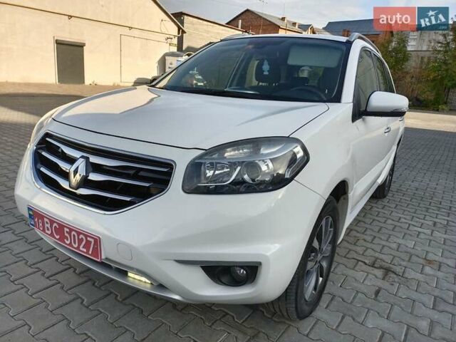 Білий Рено Колеос, об'ємом двигуна 2 л та пробігом 187 тис. км за 11899 $, фото 3 на Automoto.ua