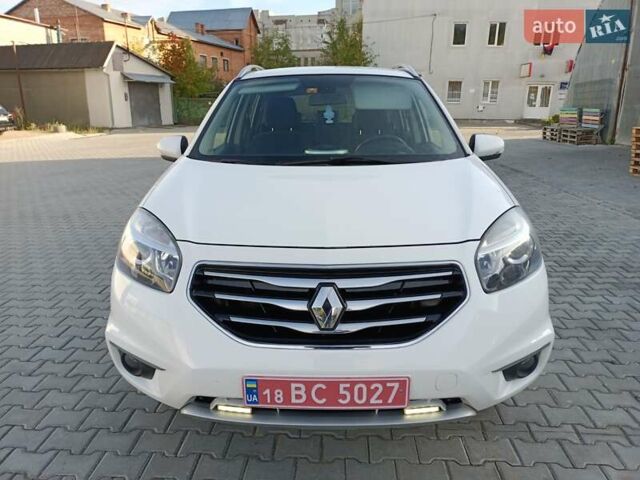 Білий Рено Колеос, об'ємом двигуна 2 л та пробігом 187 тис. км за 11899 $, фото 1 на Automoto.ua