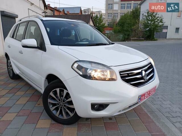 Білий Рено Колеос, об'ємом двигуна 2 л та пробігом 187 тис. км за 11899 $, фото 30 на Automoto.ua