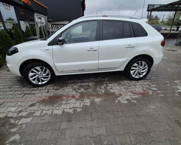 Білий Рено Колеос, об'ємом двигуна 2 л та пробігом 246 тис. км за 14199 $, фото 3 на Automoto.ua