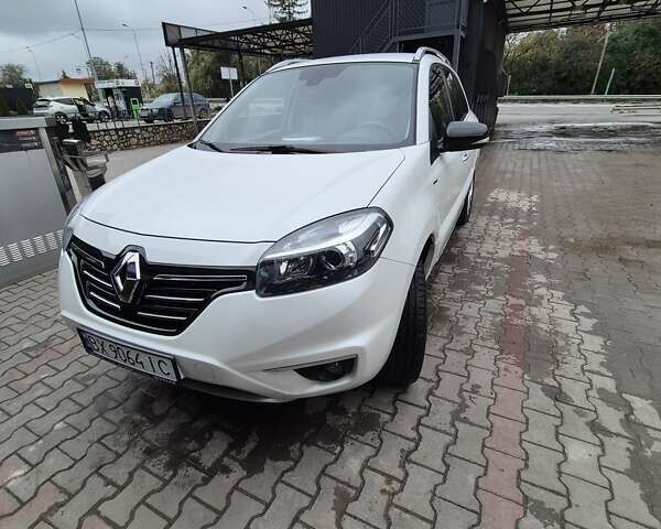 Білий Рено Колеос, об'ємом двигуна 2 л та пробігом 246 тис. км за 14199 $, фото 2 на Automoto.ua