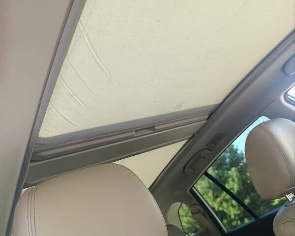 Белый Рено Колеос, объемом двигателя 2 л и пробегом 240 тыс. км за 10200 $, фото 1 на Automoto.ua