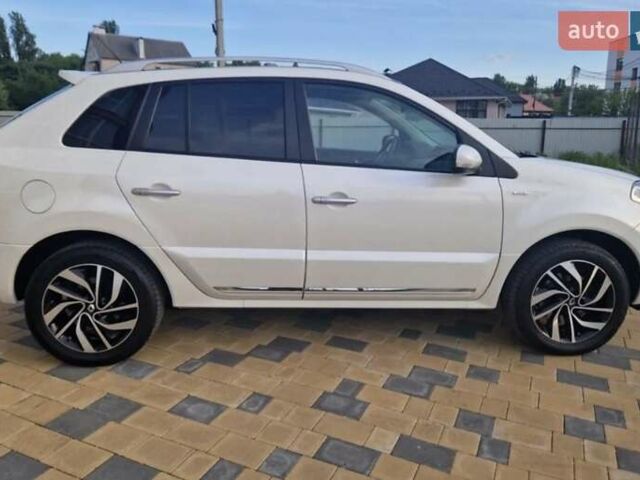 Рено Колеос 2014 в Киеве на Automoto.ua Белый Рено Колеос, объемом двигателя 2 л и пробегом 178 тыс. км за 13800 $, фото 2 на Automoto.ua