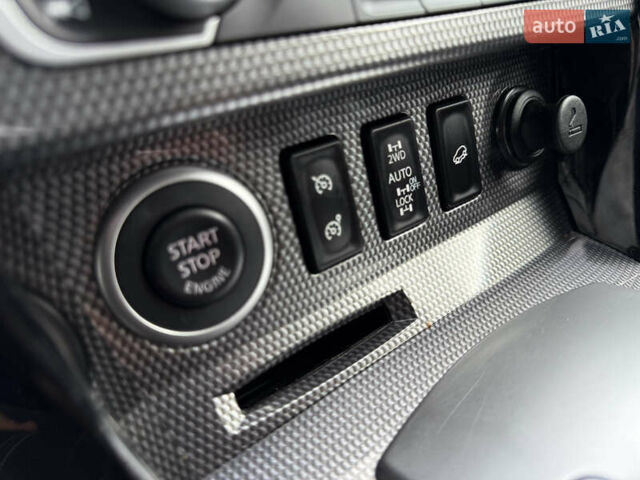 Белый Рено Колеос, объемом двигателя 2 л и пробегом 192 тыс. км за 15500 $, фото 31 на Automoto.ua