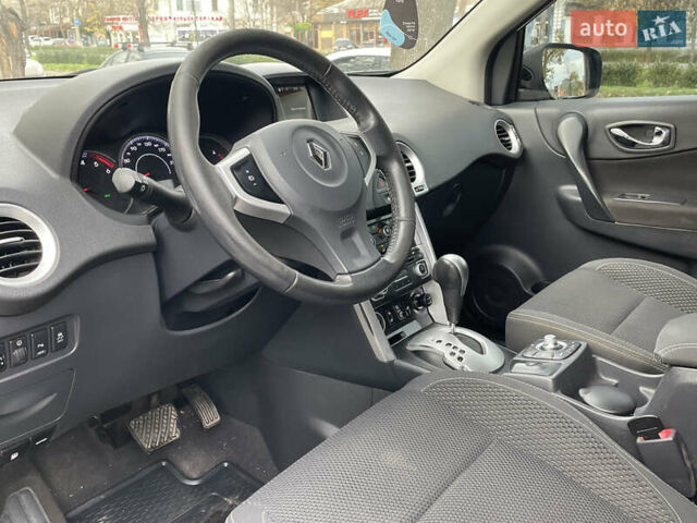 Белый Рено Колеос, объемом двигателя 2 л и пробегом 277 тыс. км за 12700 $, фото 7 на Automoto.ua