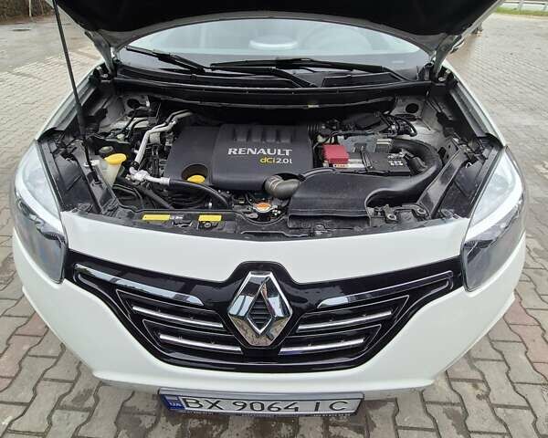 Білий Рено Колеос, об'ємом двигуна 2 л та пробігом 246 тис. км за 14199 $, фото 12 на Automoto.ua