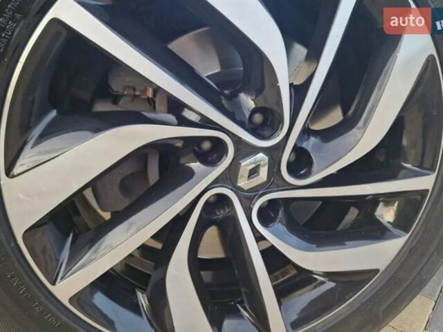 Рено Колеос 2014 в Киеве на Automoto.ua Белый Рено Колеос, объемом двигателя 2 л и пробегом 178 тыс. км за 13800 $, фото 9 на Automoto.ua