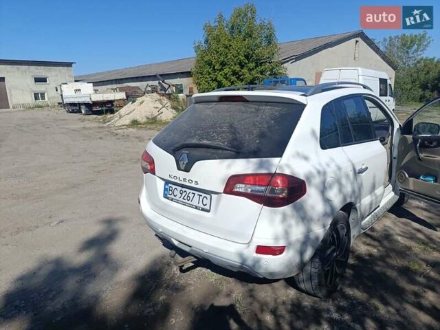 Белый Рено Колеос, объемом двигателя 2 л и пробегом 240 тыс. км за 10200 $, фото 6 на Automoto.ua