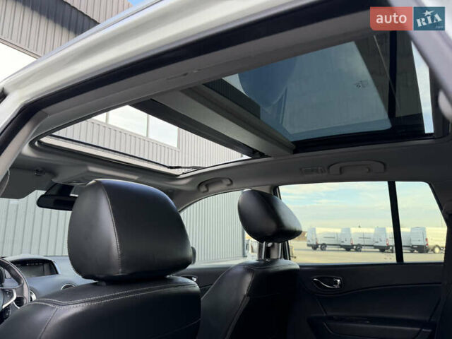 Рено Колеос 2015 в Дубно на Automoto.ua Белый Рено Колеос, объемом двигателя 2 л и пробегом 219 тыс. км за 13699 $, фото 50 на Automoto.ua