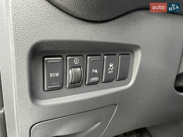 Рено Колеос 2015 в Дубно на Automoto.ua Белый Рено Колеос, объемом двигателя 2 л и пробегом 219 тыс. км за 13699 $, фото 31 на Automoto.ua