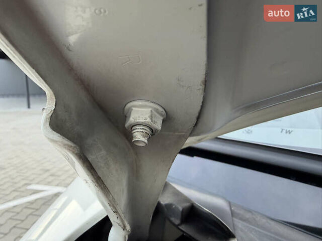 Рено Колеос 2015 в Дубно на Automoto.ua Белый Рено Колеос, объемом двигателя 2 л и пробегом 219 тыс. км за 13699 $, фото 69 на Automoto.ua