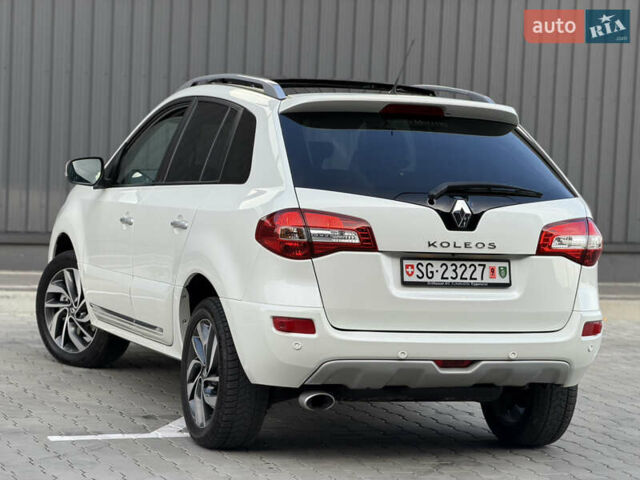 Рено Колеос 2015 в Дубно на Automoto.ua Белый Рено Колеос, объемом двигателя 2 л и пробегом 219 тыс. км за 13699 $, фото 17 на Automoto.ua