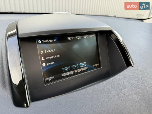 Рено Колеос 2015 в Дубно на Automoto.ua Белый Рено Колеос, объемом двигателя 2 л и пробегом 219 тыс. км за 13699 $, фото 40 на Automoto.ua