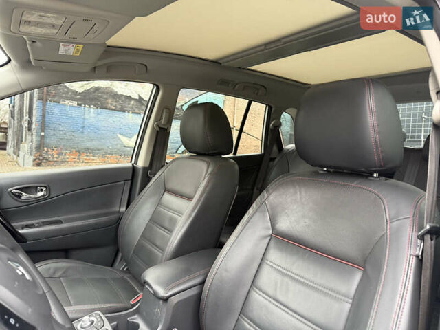 Белый Рено Колеос, объемом двигателя 2 л и пробегом 206 тыс. км за 15300 $, фото 13 на Automoto.ua