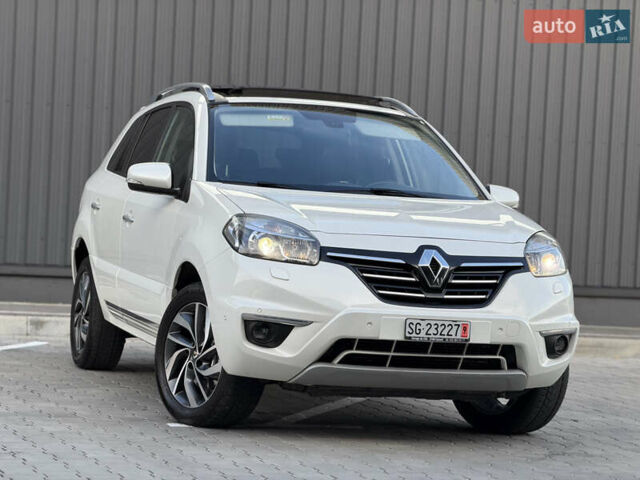 Рено Колеос 2015 в Дубно на Automoto.ua Белый Рено Колеос, объемом двигателя 2 л и пробегом 219 тыс. км за 13699 $, фото 6 на Automoto.ua