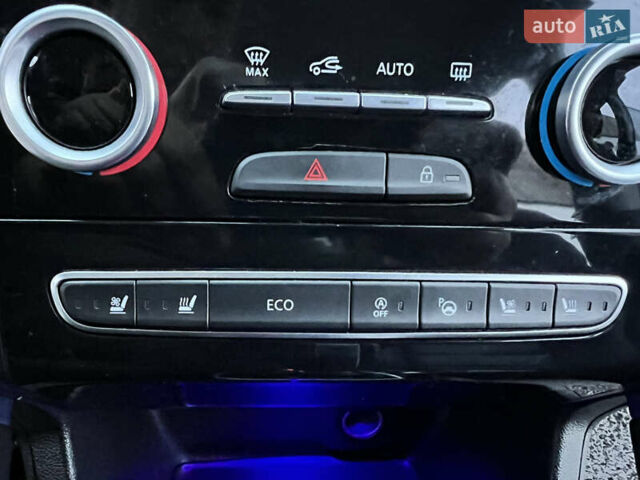 Рено Колеос 2016 в Виннице на Automoto.ua Белый Рено Колеос, объемом двигателя 2 л и пробегом 91 тыс. км за 19999 $, фото 50 на Automoto.ua