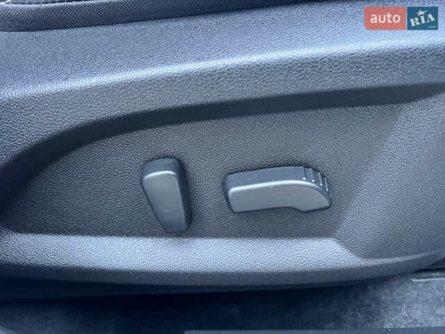 Рено Колеос 2016 в Виннице на Automoto.ua Белый Рено Колеос, объемом двигателя 2 л и пробегом 91 тыс. км за 19999 $, фото 45 на Automoto.ua