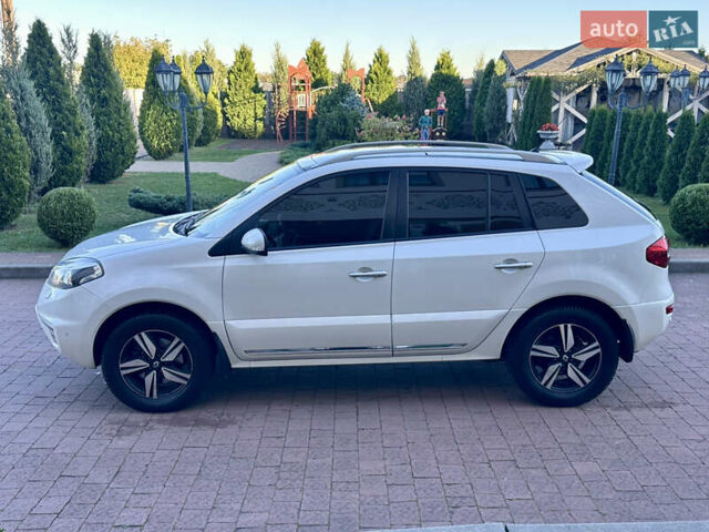 Білий Рено Колеос, об'ємом двигуна 2 л та пробігом 183 тис. км за 12950 $, фото 25 на Automoto.ua