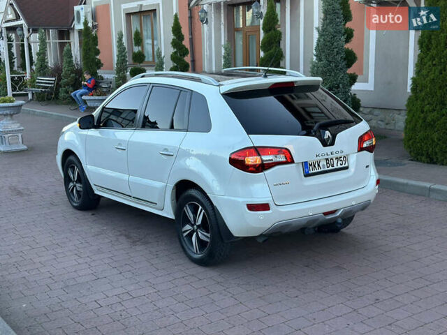 Белый Рено Колеос, объемом двигателя 2 л и пробегом 181 тыс. км за 13950 $, фото 37 на Automoto.ua