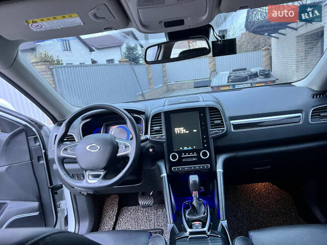 Рено Колеос 2016 в Виннице на Automoto.ua Белый Рено Колеос, объемом двигателя 2 л и пробегом 91 тыс. км за 19999 $, фото 38 на Automoto.ua