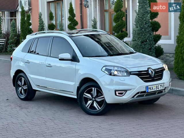 Білий Рено Колеос, об'ємом двигуна 2 л та пробігом 182 тис. км за 13350 $, фото 14 на Automoto.ua