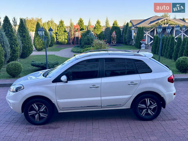 Білий Рено Колеос, об'ємом двигуна 2 л та пробігом 182 тис. км за 13350 $, фото 26 на Automoto.ua