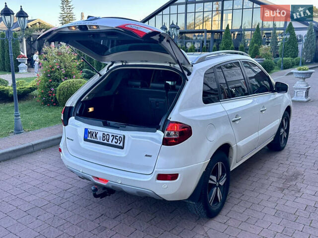 Білий Рено Колеос, об'ємом двигуна 2 л та пробігом 182 тис. км за 13350 $, фото 41 на Automoto.ua