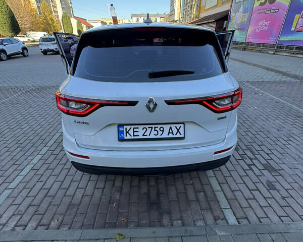 Белый Рено Колеос, объемом двигателя 2 л и пробегом 140 тыс. км за 16500 $, фото 15 на Automoto.ua