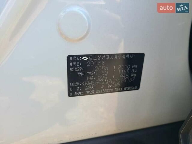 Белый Рено Колеос, объемом двигателя 2 л и пробегом 218 тыс. км за 13700 $, фото 16 на Automoto.ua