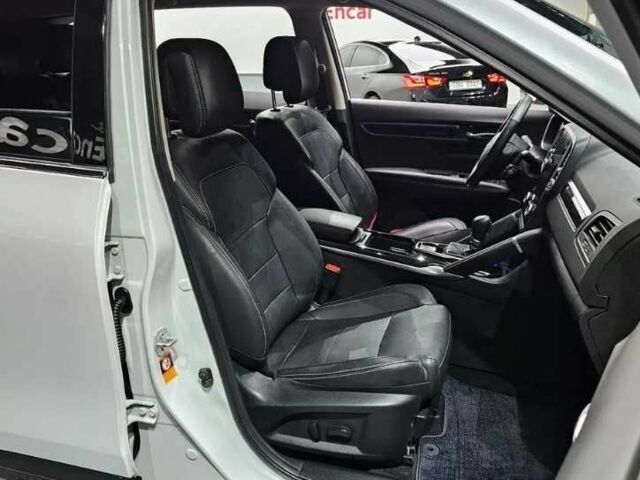 Белый Рено Колеос, объемом двигателя 2 л и пробегом 110 тыс. км за 13800 $, фото 8 на Automoto.ua