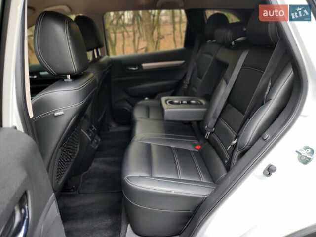 Білий Рено Колеос, об'ємом двигуна 2 л та пробігом 55 тис. км за 17500 $, фото 14 на Automoto.ua