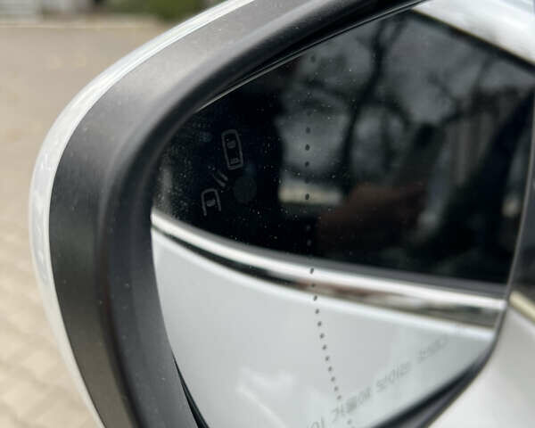 Белый Рено Колеос, объемом двигателя 2 л и пробегом 97 тыс. км за 19800 $, фото 20 на Automoto.ua