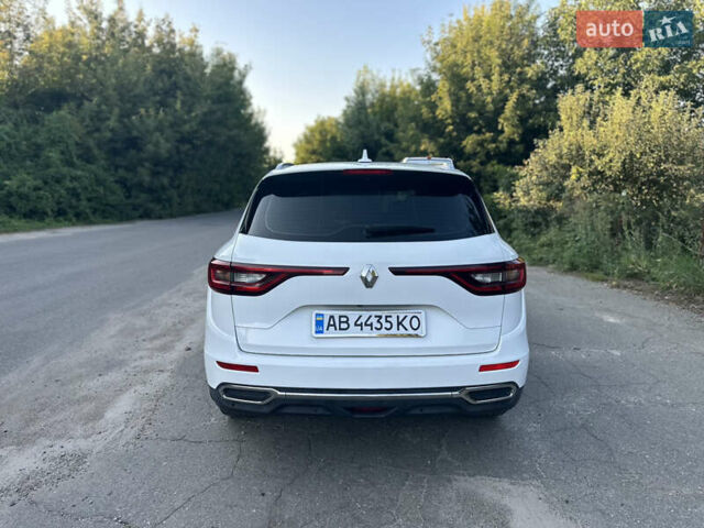 Белый Рено Колеос, объемом двигателя 2 л и пробегом 150 тыс. км за 20999 $, фото 4 на Automoto.ua