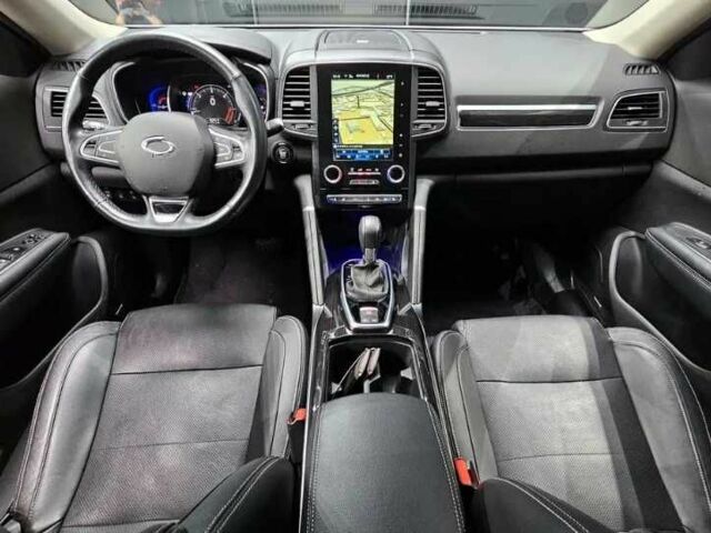 Белый Рено Колеос, объемом двигателя 2 л и пробегом 110 тыс. км за 13800 $, фото 6 на Automoto.ua