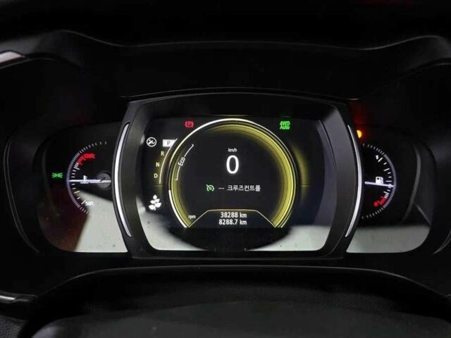 Рено Колеос 2018 в Киеве на Automoto.ua Белый Рено Колеос, объемом двигателя 2 л и пробегом 38 тыс. км за 12300 $, фото 9 на Automoto.ua