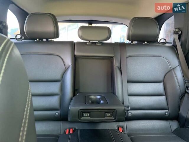 Белый Рено Колеос, объемом двигателя 2 л и пробегом 202 тыс. км за 17999 $, фото 12 на Automoto.ua