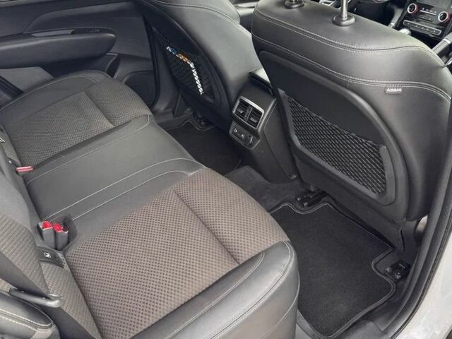 Рено Колеос 2018 в Киеве на Automoto.ua Белый Рено Колеос, объемом двигателя 2 л и пробегом 127 тыс. км за 16700 $, фото 5 на Automoto.ua