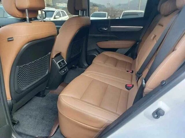 Білий Рено Колеос, об'ємом двигуна 2 л та пробігом 120 тис. км за 15500 $, фото 7 на Automoto.ua