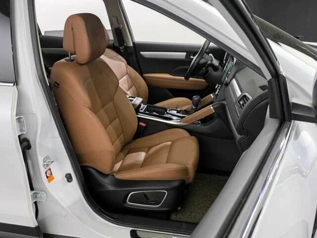 Рено Колеос 2018 в Киеве на Automoto.ua Белый Рено Колеос, объемом двигателя 2 л и пробегом 38 тыс. км за 12300 $, фото 7 на Automoto.ua