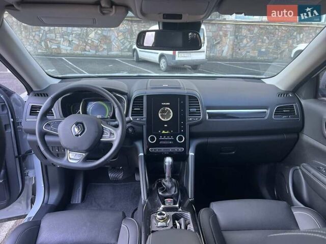 Белый Рено Колеос, объемом двигателя 2 л и пробегом 77 тыс. км за 23000 $, фото 7 на Automoto.ua