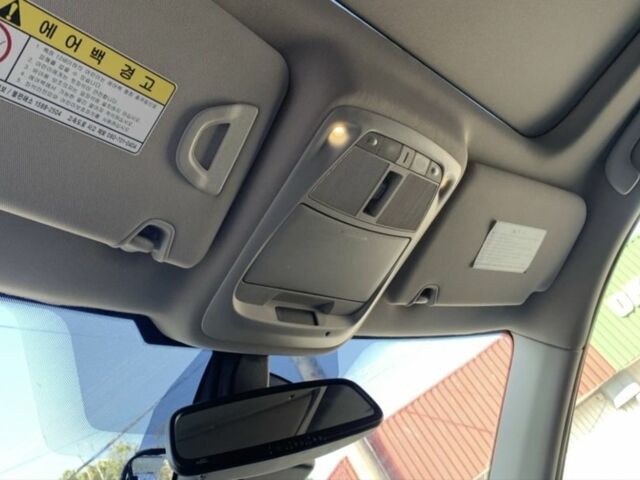 Білий Рено Колеос, об'ємом двигуна 2 л та пробігом 89 тис. км за 18700 $, фото 11 на Automoto.ua