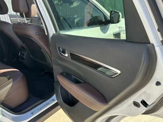 Белый Рено Колеос, объемом двигателя 0 л и пробегом 93 тыс. км за 12700 $, фото 15 на Automoto.ua