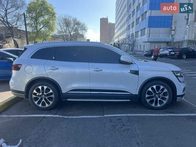 Белый Рено Колеос, объемом двигателя 2 л и пробегом 77 тыс. км за 23000 $, фото 4 на Automoto.ua