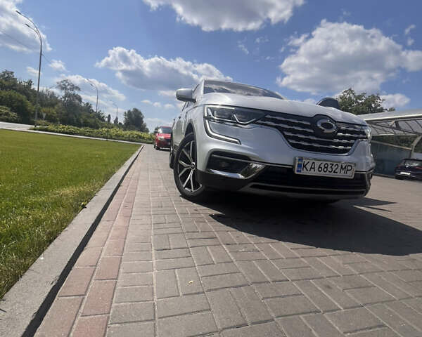 Белый Рено Колеос, объемом двигателя 2 л и пробегом 32 тыс. км за 21500 $, фото 5 на Automoto.ua