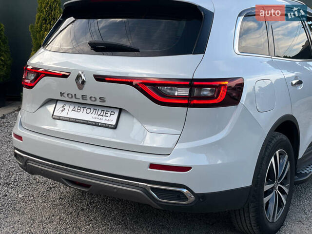 Белый Рено Колеос, объемом двигателя 1.75 л и пробегом 133 тыс. км за 23990 $, фото 24 на Automoto.ua