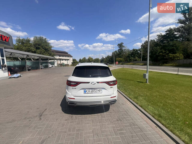 Белый Рено Колеос, объемом двигателя 2 л и пробегом 32 тыс. км за 21500 $, фото 3 на Automoto.ua