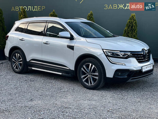 Белый Рено Колеос, объемом двигателя 1.7 л и пробегом 133 тыс. км за 23990 $, фото 4 на Automoto.ua