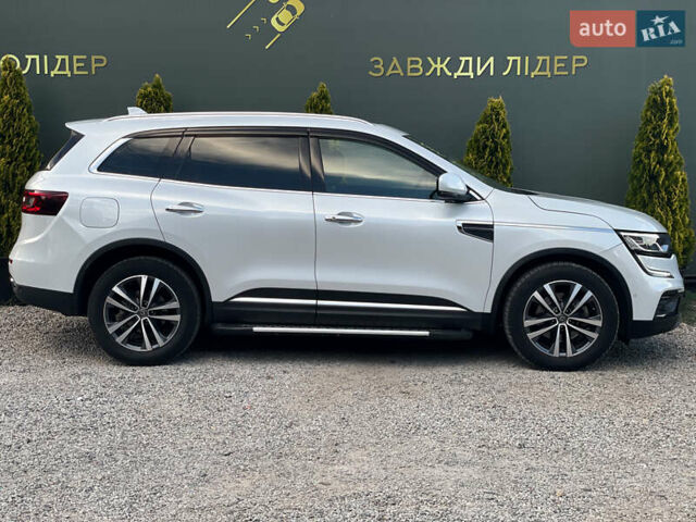 Белый Рено Колеос, объемом двигателя 1.75 л и пробегом 133 тыс. км за 23990 $, фото 19 на Automoto.ua