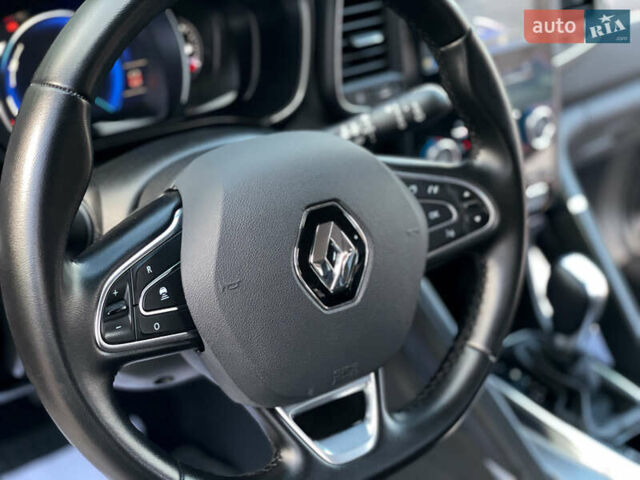 Белый Рено Колеос, объемом двигателя 1.75 л и пробегом 133 тыс. км за 23990 $, фото 38 на Automoto.ua
